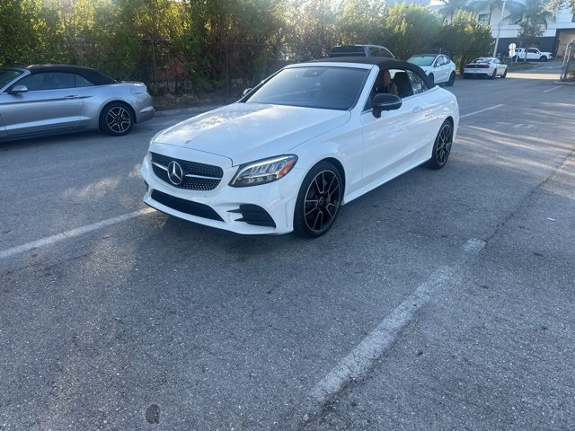 Used 2023 Mercedes-Benz C 300 Cabriolet image 2