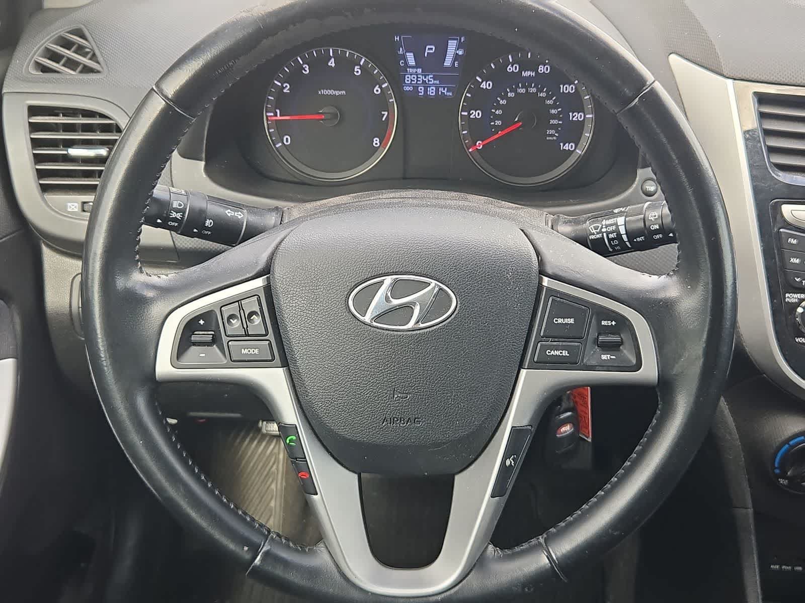 Used 2013 Hyundai Accent SE FWD image 22