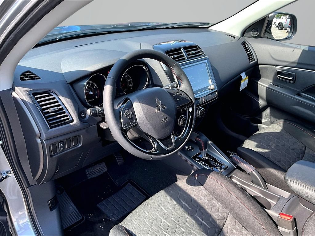 New 2026 Mitsubishi Outlander Sport LE AWD/4WD image 8