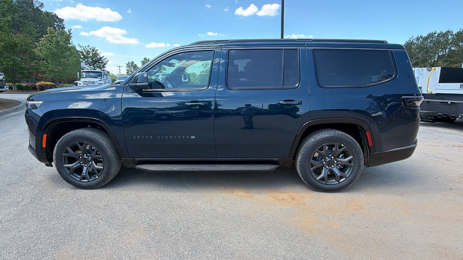New 2026 Jeep Grand Wagoneer Limited AWD/4WD image 11