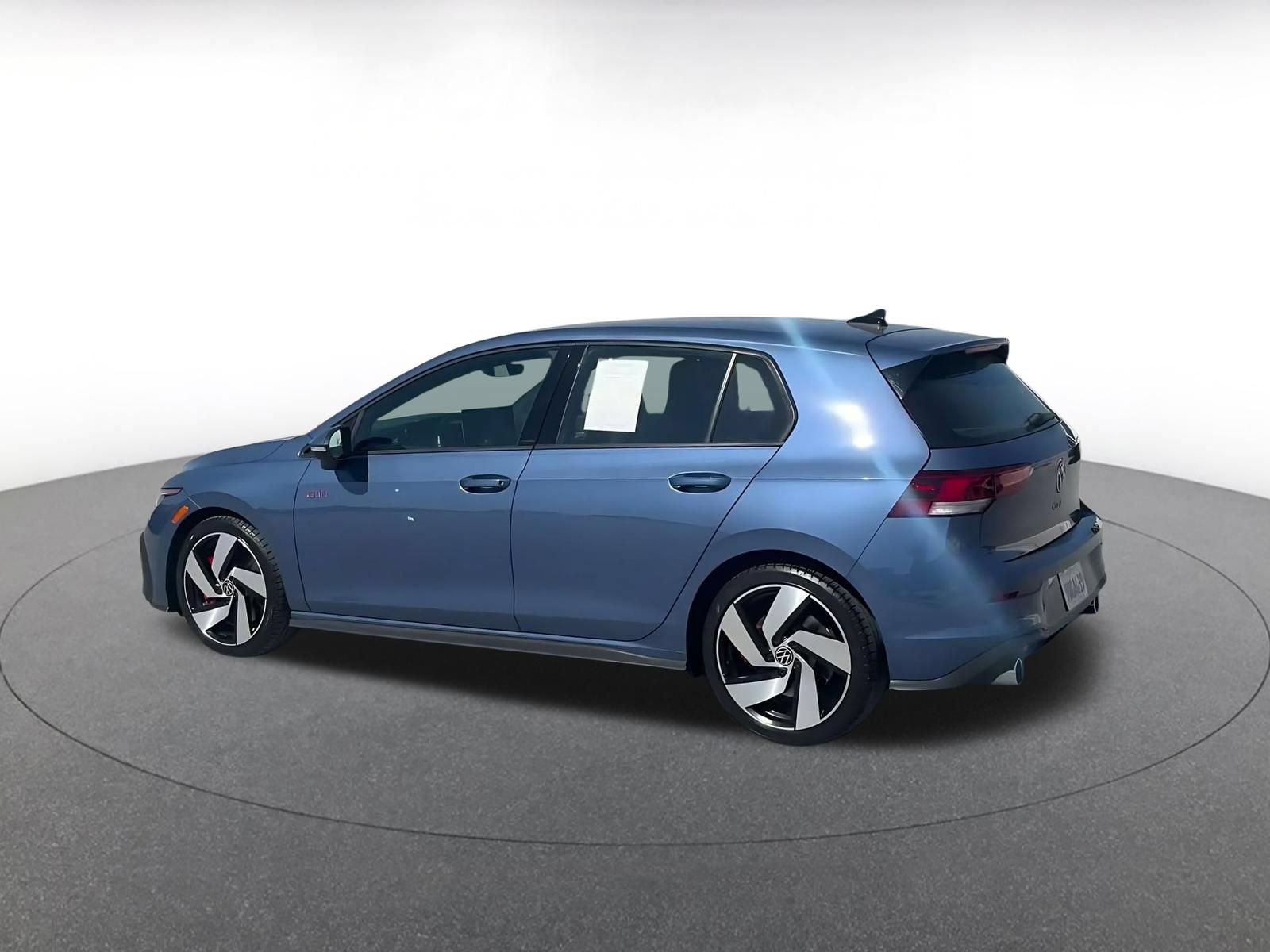 Used 2026 Volkswagen Golf S FWD image 8