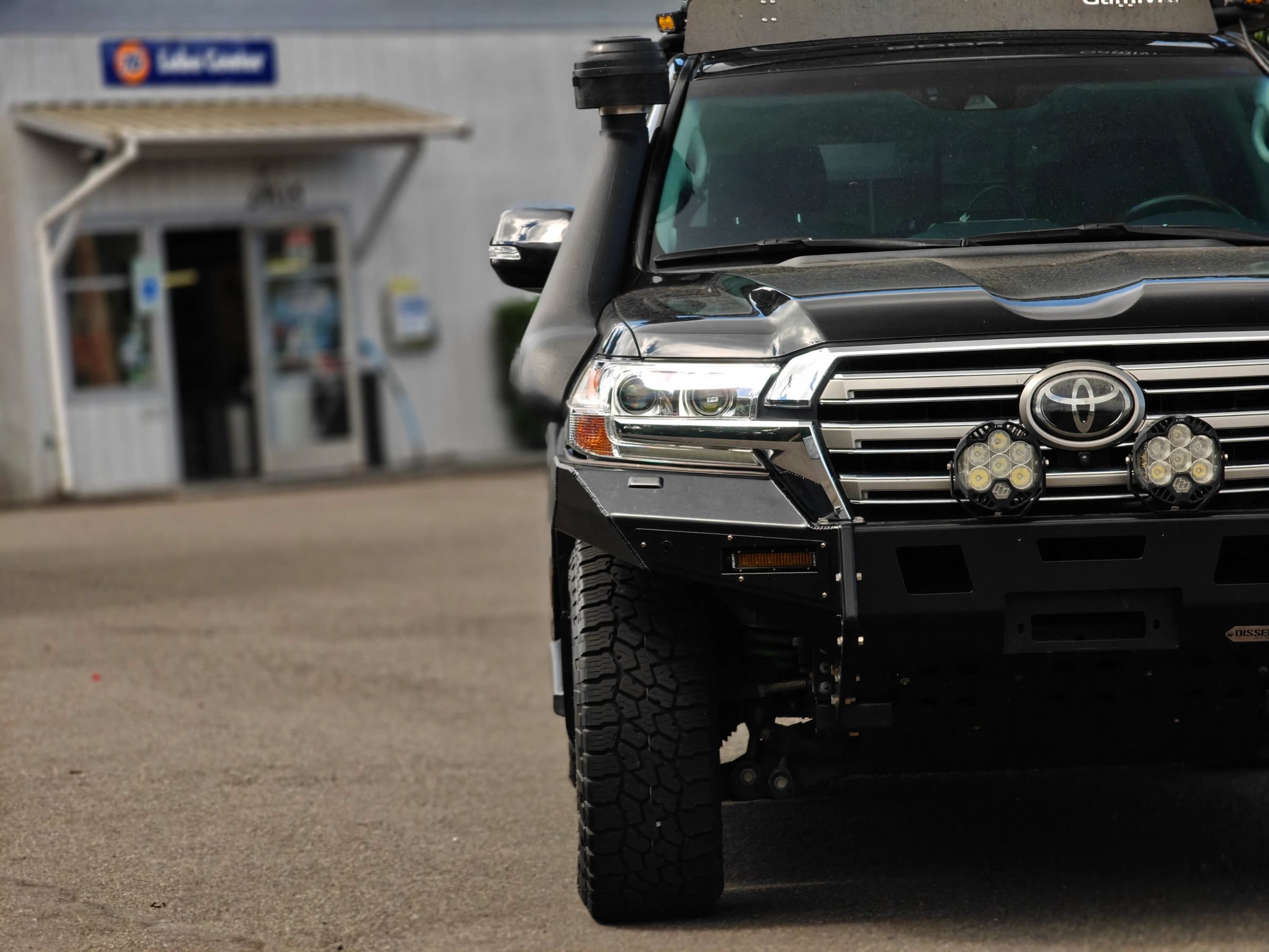 Used 2019 Toyota Land Cruiser AWD/4WD image 2