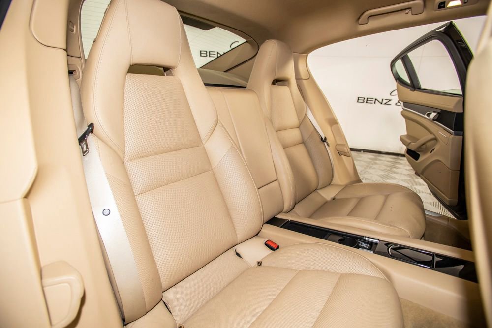 Used 2012 Porsche Panamera 4S image 15