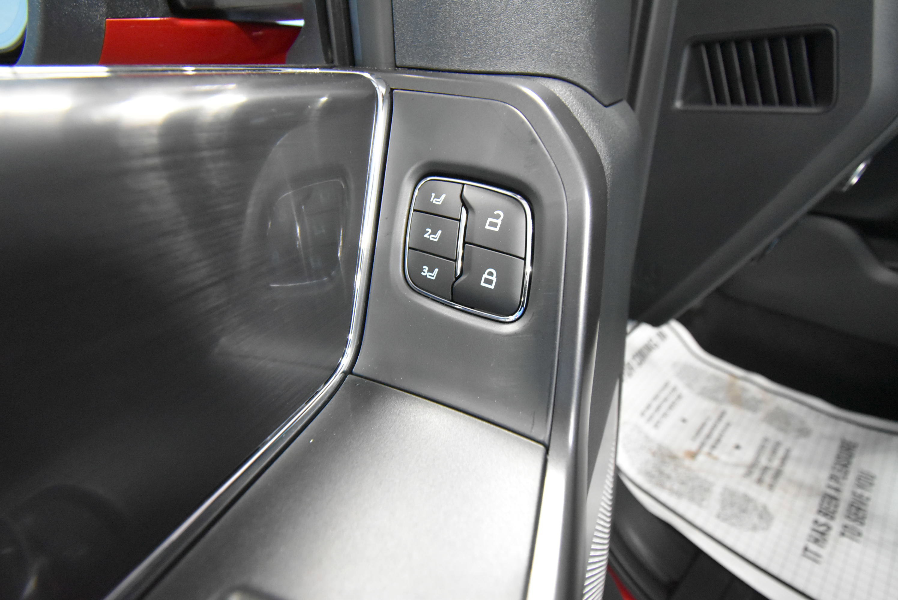 New 2025 Ford F150 Lariat w/ Equipment Group 502A High image 6