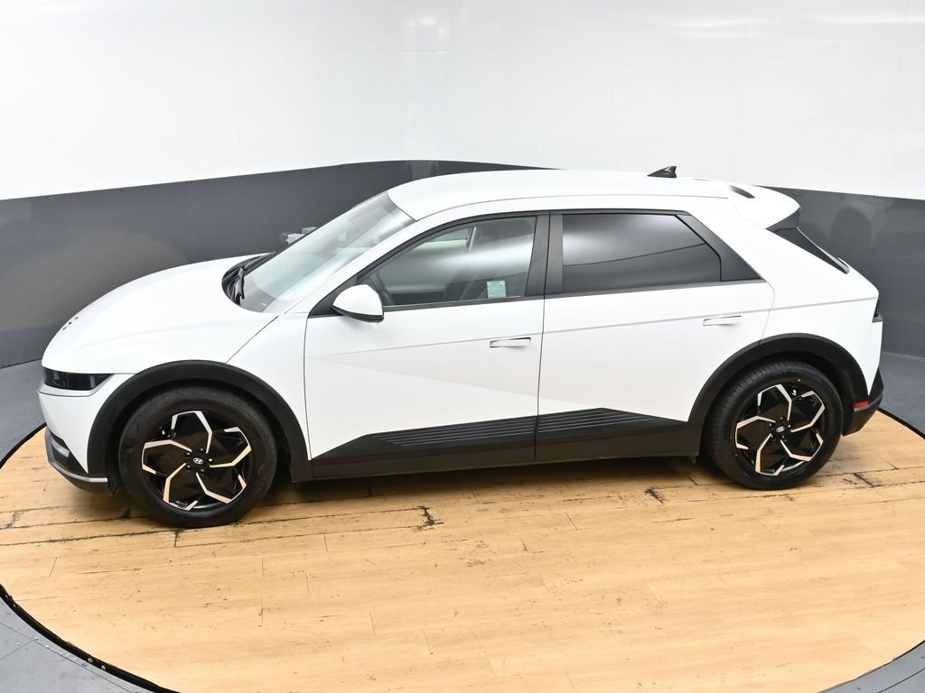 Used 2023 Hyundai Ioniq 5 SE w/ Cargo Package image 46