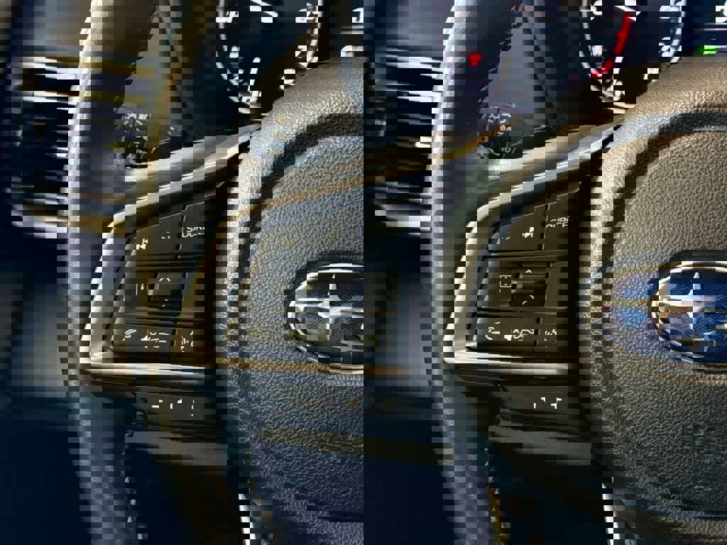 Used 2023 Subaru Outback Touring XT w/ Popular Package #2 image 24