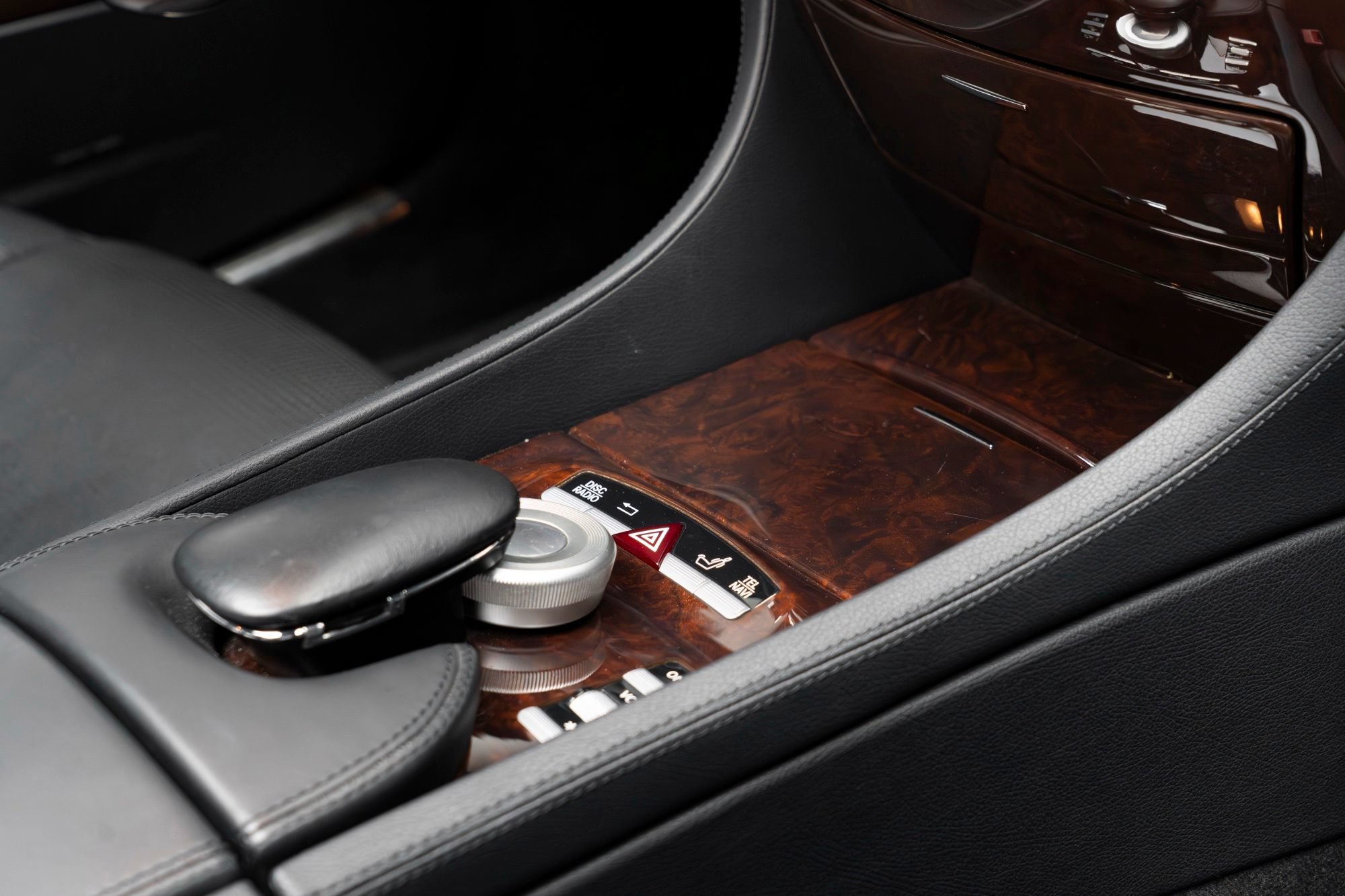 Used 2012 Mercedes-Benz CL 63 AMG image 37
