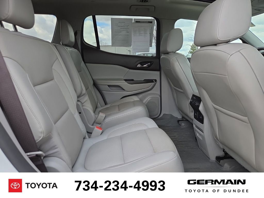 Used 2017 GMC Acadia SLT w/ LPO, Floor Liner Package image 17