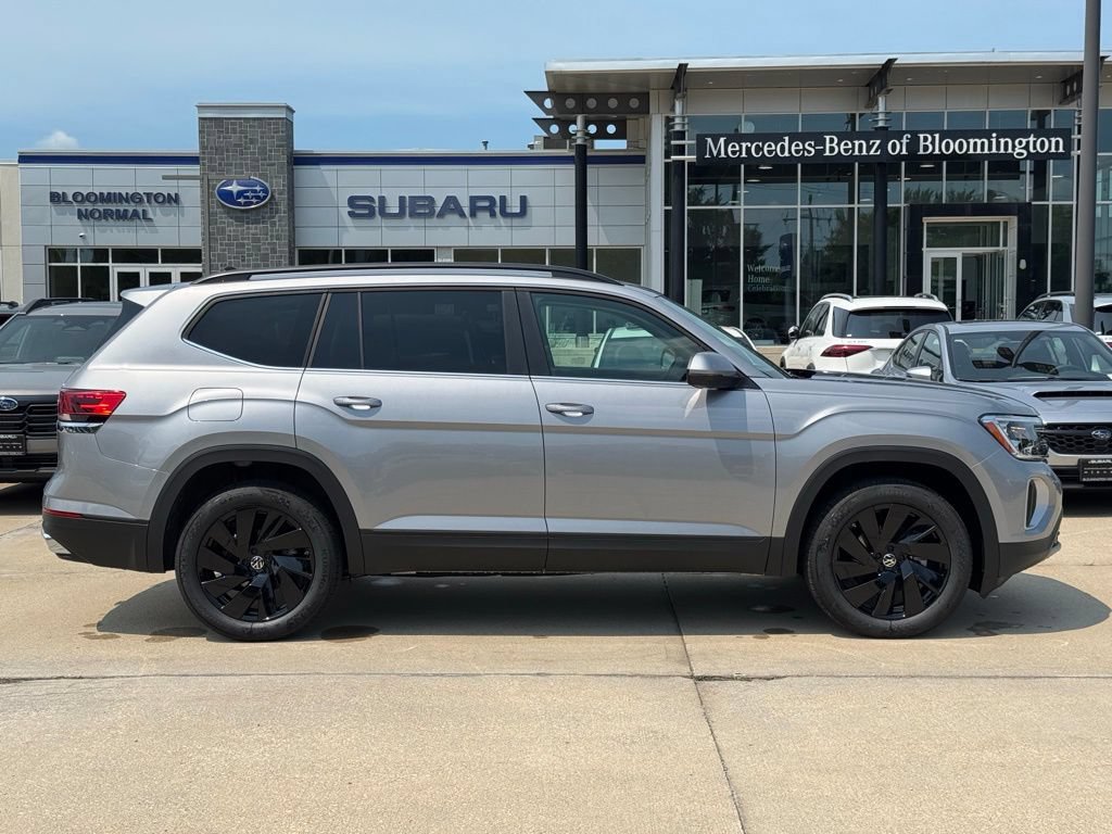 New 2026 Volkswagen Atlas SE AWD/4WD image 2