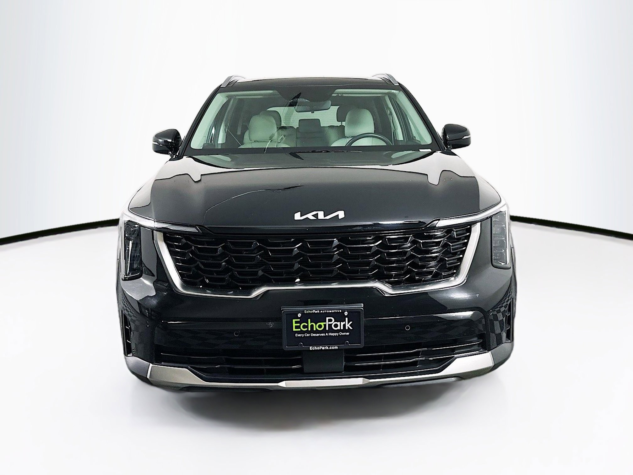 Used 2025 Kia Sorento S w/ Panoramic Sunroof Package image 2