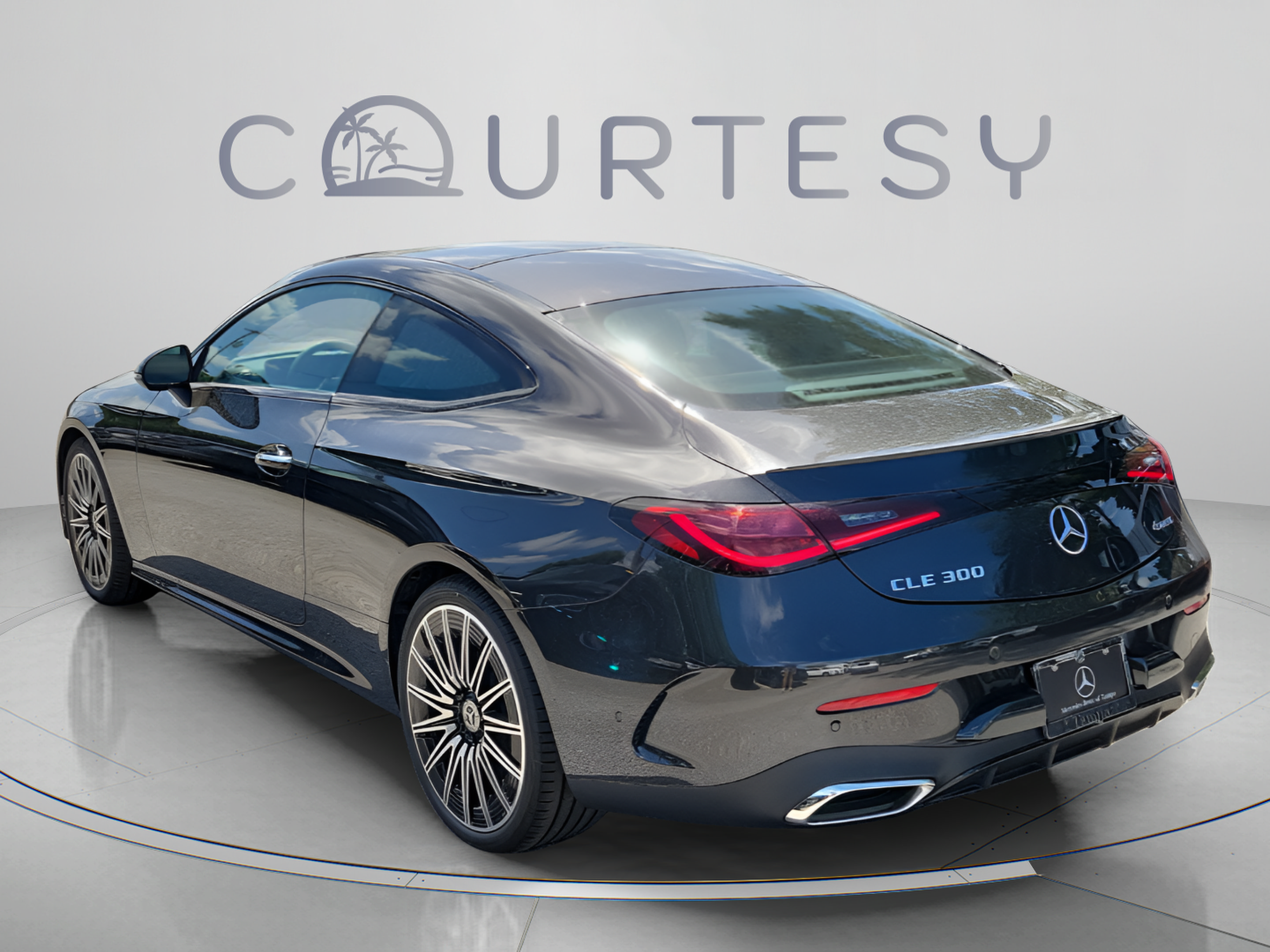 New 2026 Mercedes-Benz CLE 300 4MATIC Coupe image 4