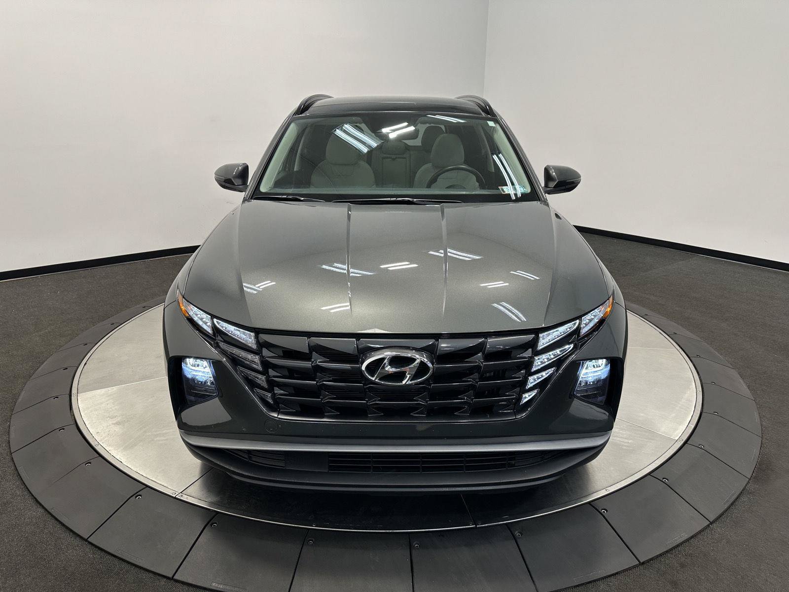 Certified 2024 Hyundai Tucson SEL AWD/4WD image 3