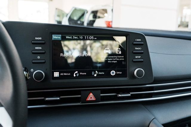 New 2026 Hyundai Elantra SE image 15