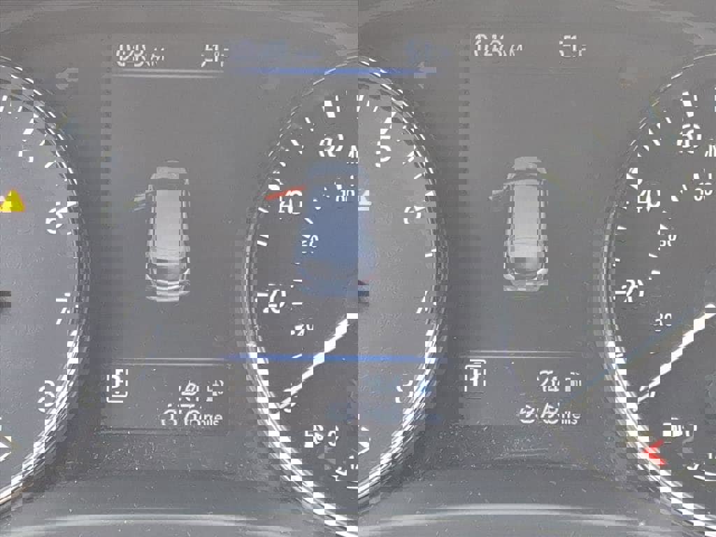 Used 2020 Nissan Rogue Sport S image 16