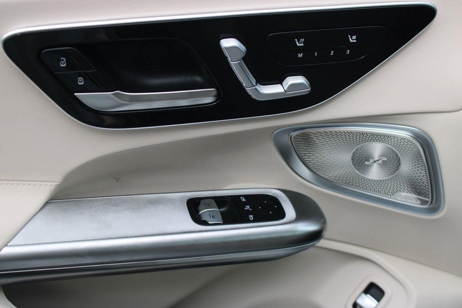 Used 2026 Mercedes-Benz CLE 300 4MATIC Coupe image 11