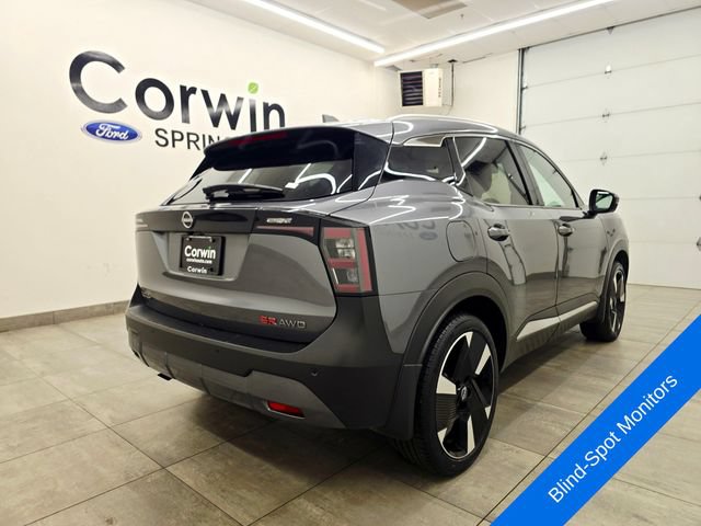 Used 2025 Nissan Kicks SR AWD/4WD image 5