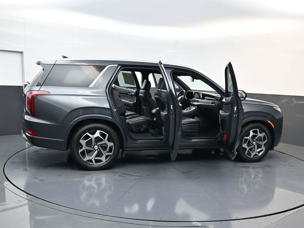 Used 2022 Hyundai Palisade Calligraphy image 23