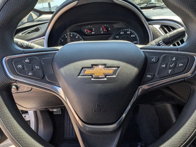 Used 2021 Chevrolet Malibu LS FWD image 18