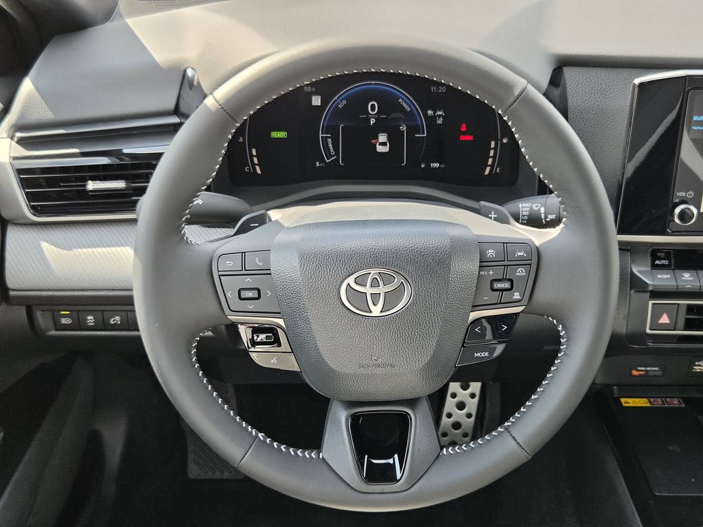 Used 2026 Toyota Camry SE FWD image 14