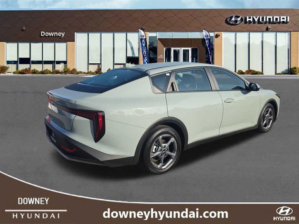 Used 2025 Kia K4 FWD image 5