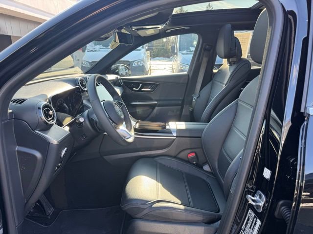 Used 2026 Mercedes-Benz GLC 300 4MATIC image 12