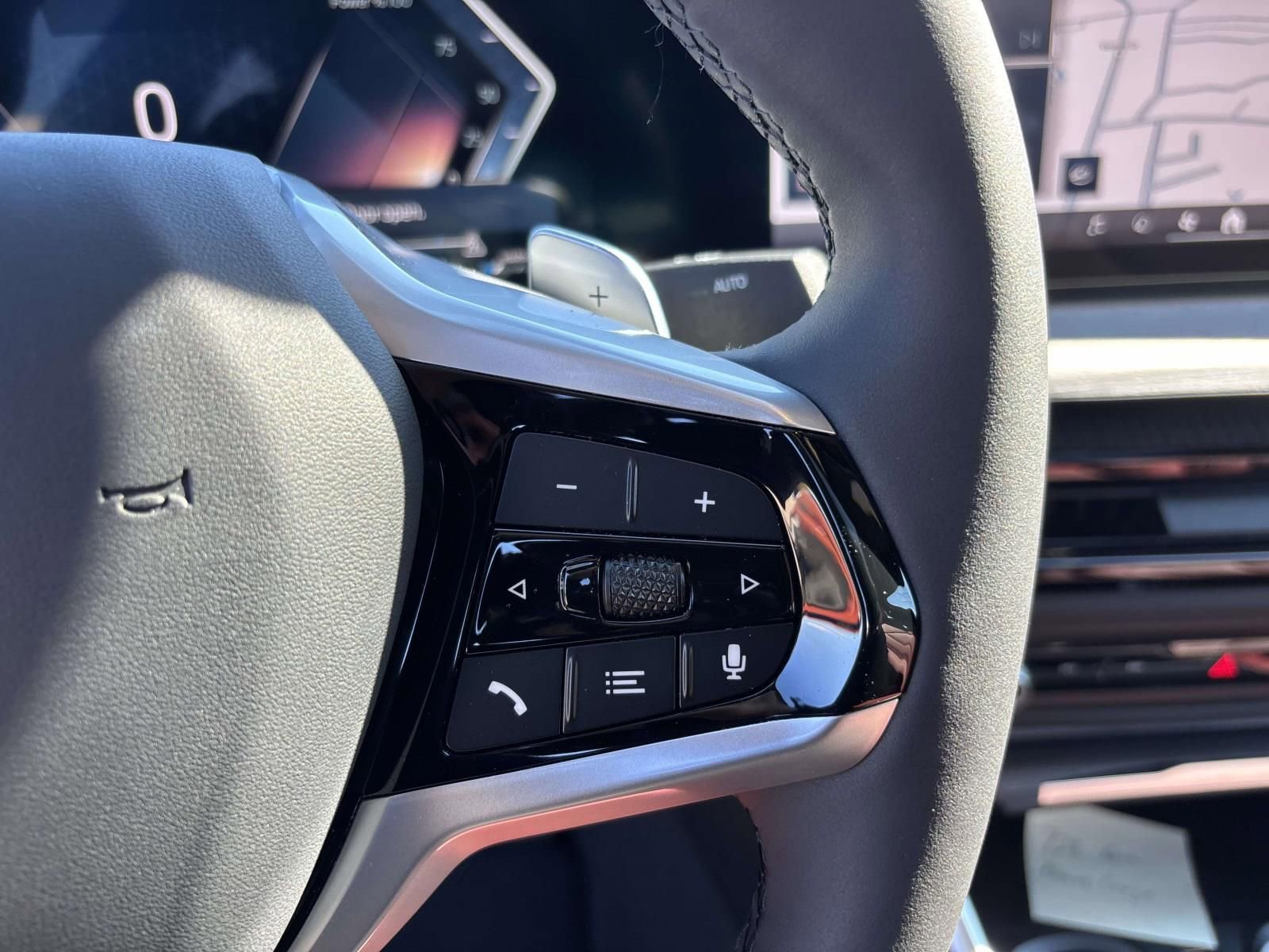 New 2026 BMW 330i xDrive Sedan w/ Premium Package image 18