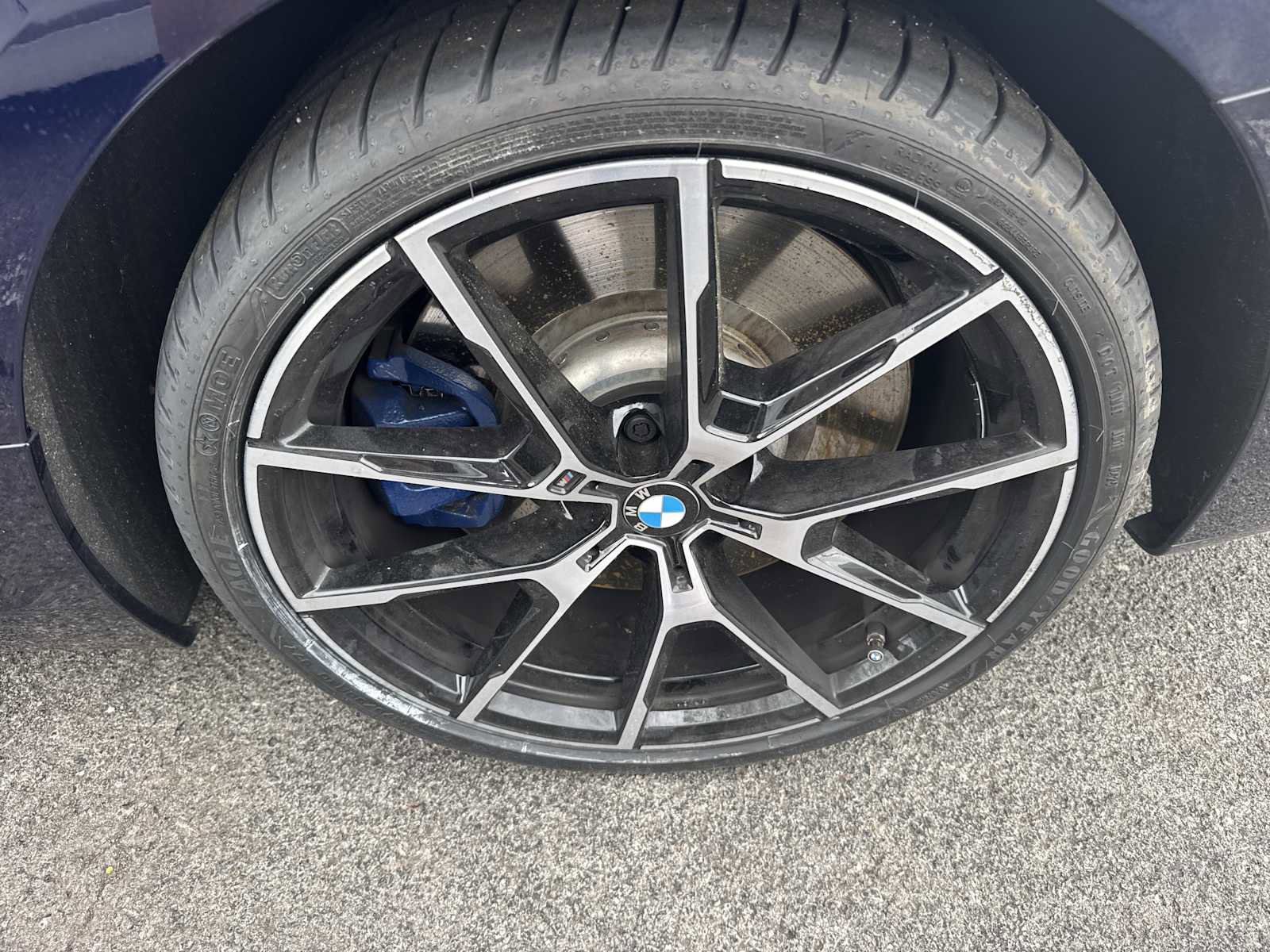 Used 2025 BMW M850i xDrive Convertible image 5