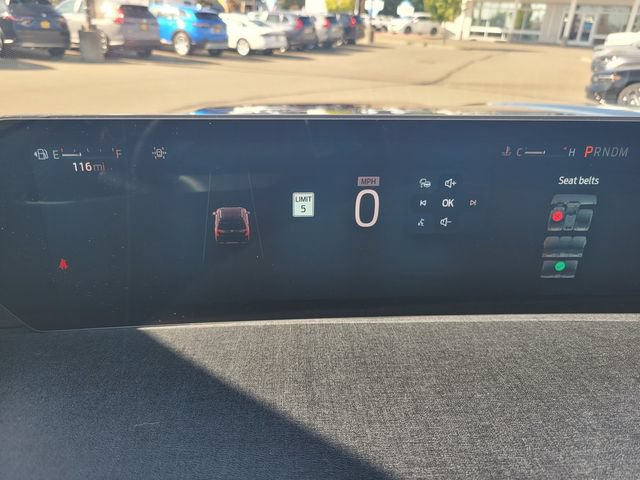 Used 2025 Ford Expedition Active AWD/4WD image 29