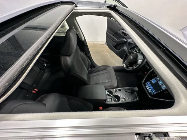 Used 2025 Subaru Impreza 2.0i Sport image 6