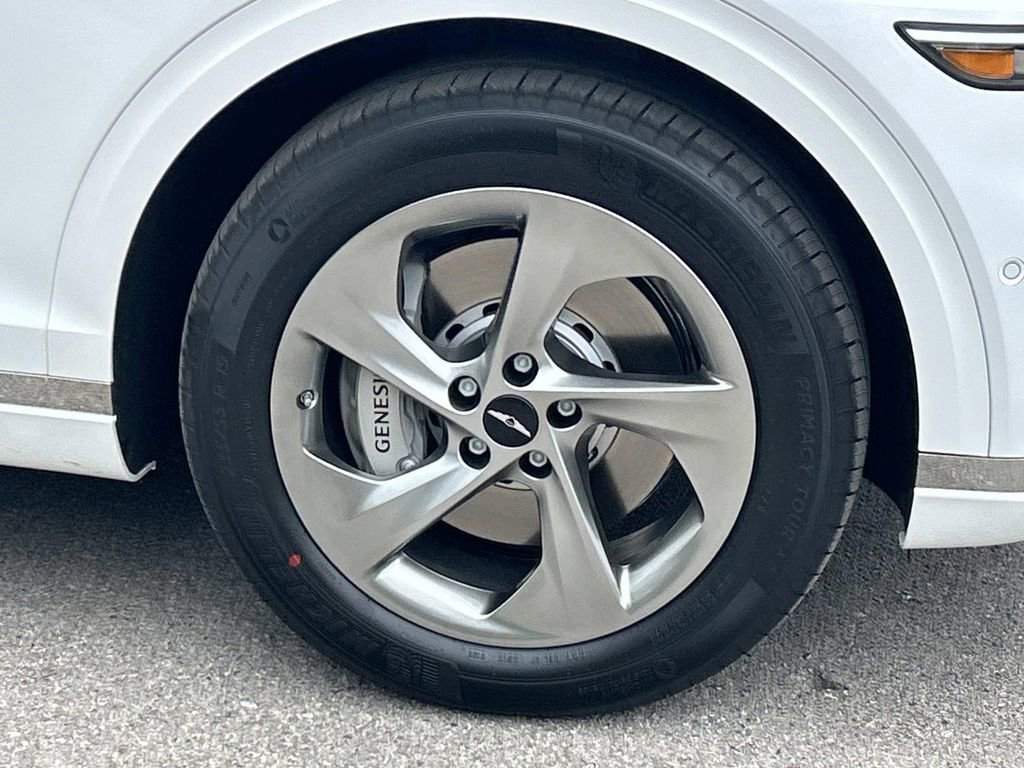 New 2026 Genesis GV70 2.5T Advanced image 9