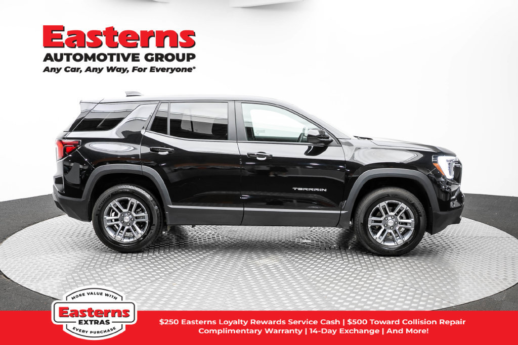 Used 2026 GMC Terrain Elevation FWD image 5