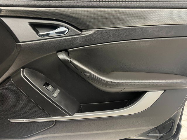 Used 2010 Cadillac CTS Sedan image 17