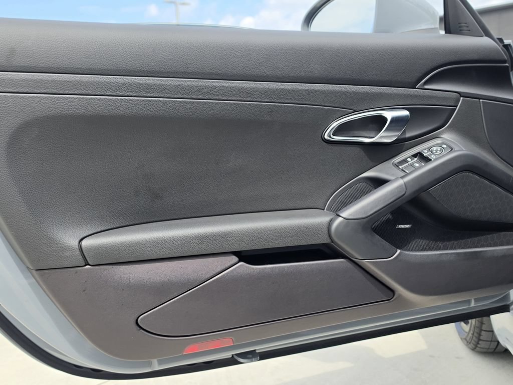Certified 2024 Porsche 718 Cayman RWD image 12