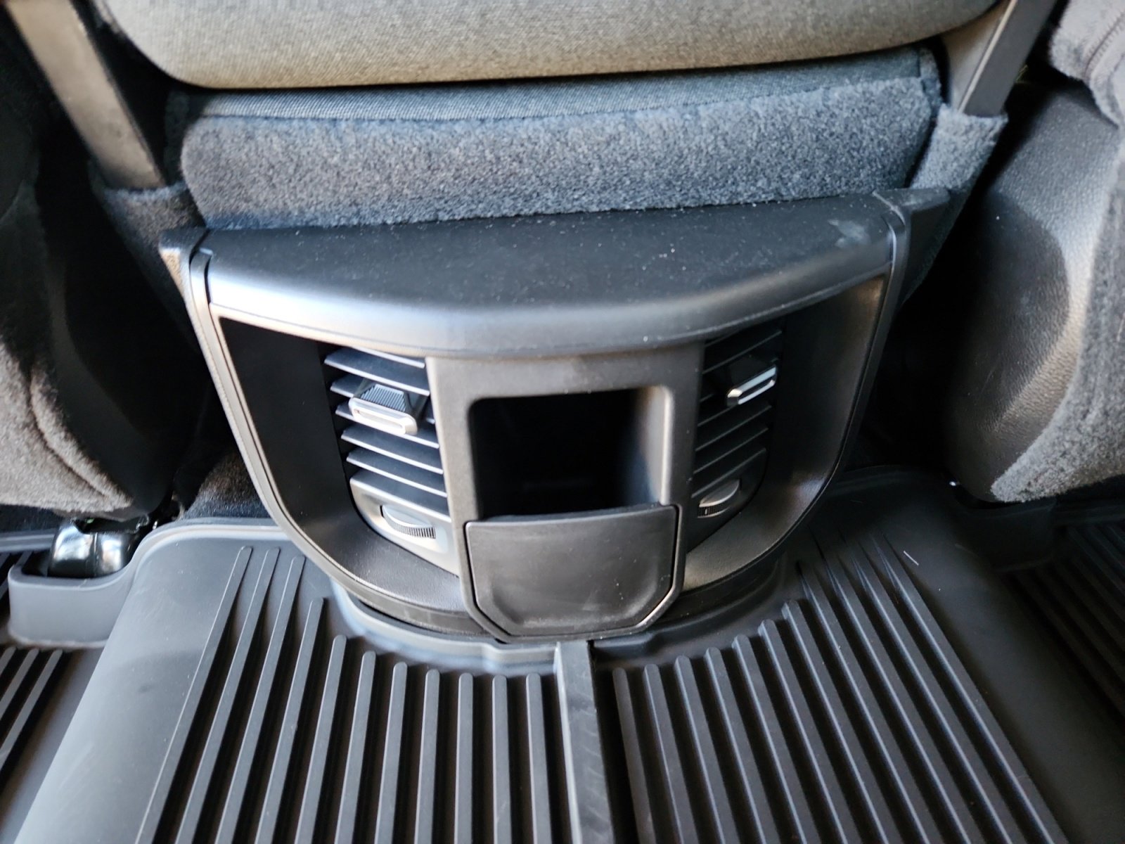 New 2026 RAM 3500 Big Horn image 32