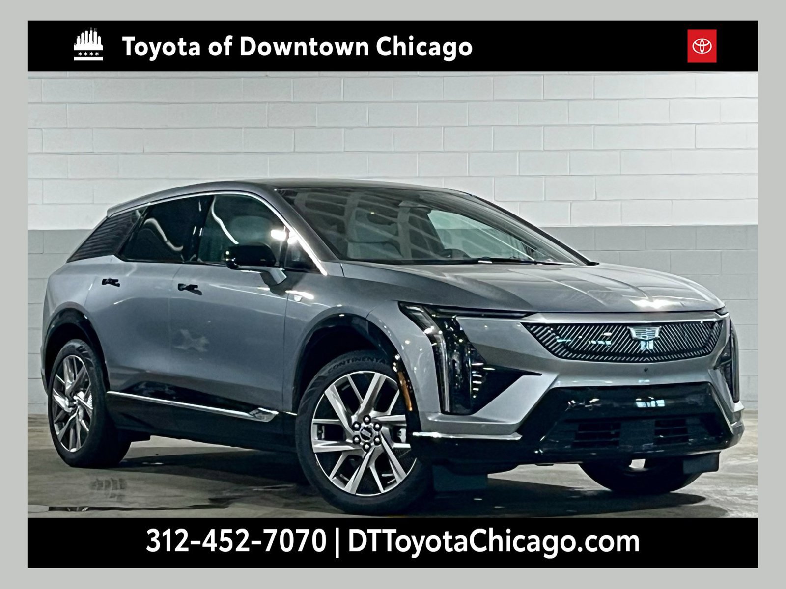 Used 2025 Cadillac Optiq Luxury 1