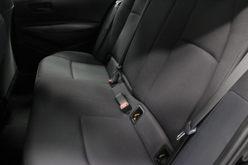 Used 2024 Toyota Corolla LE FWD image 18