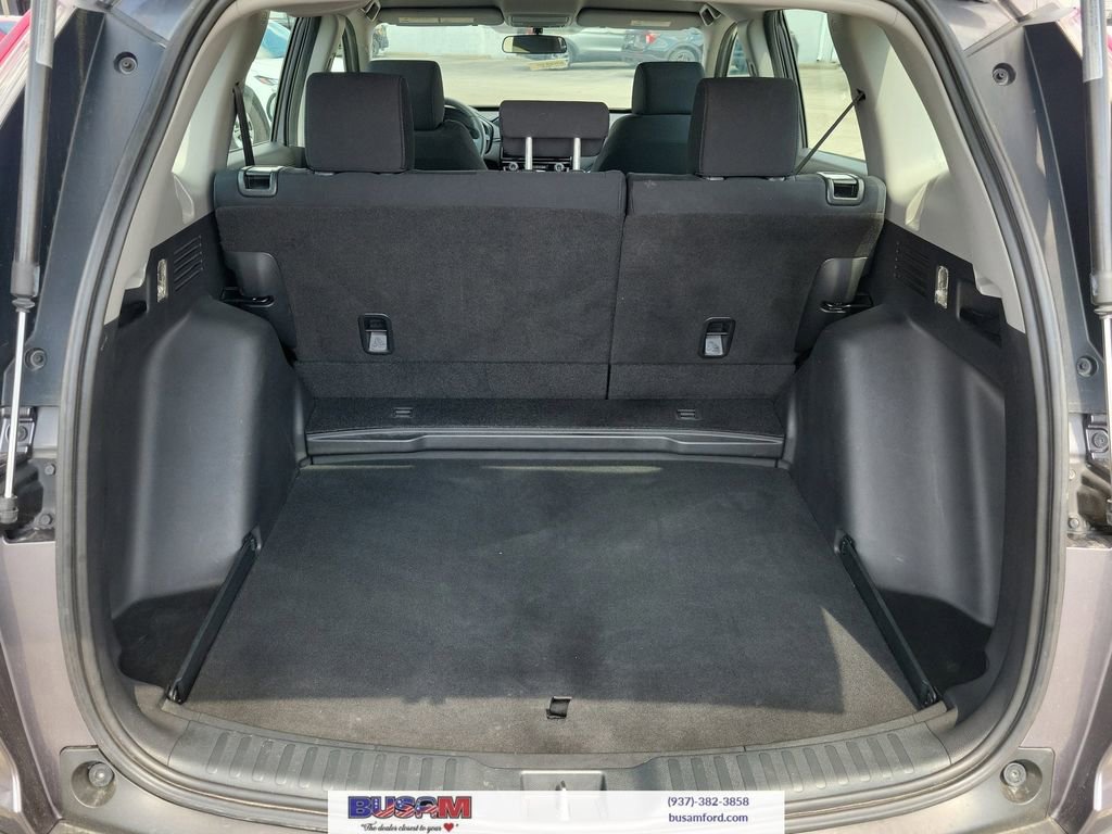 Used 2019 Honda CR-V LX image 6
