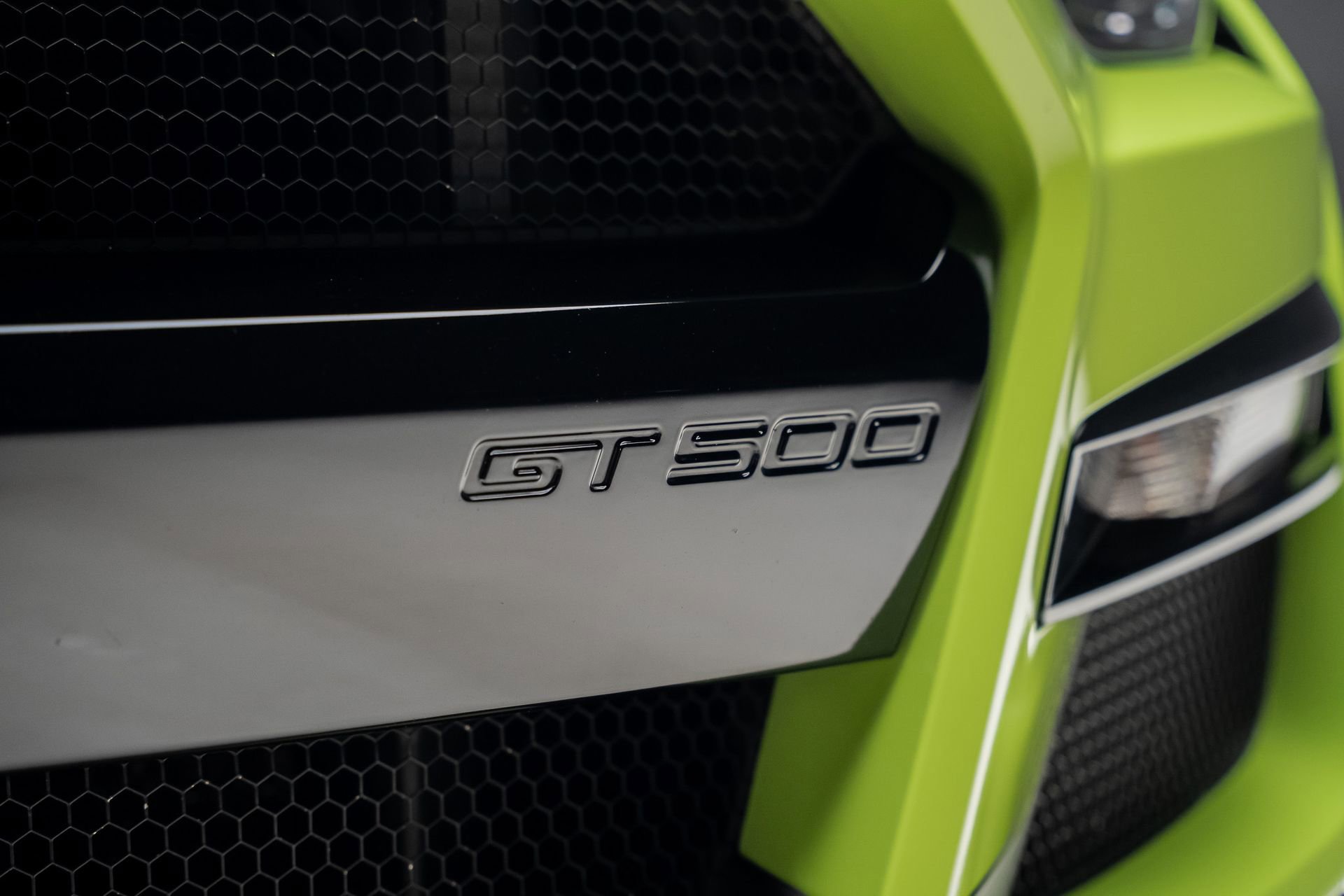 Used 2020 Ford Mustang Shelby GT500 w/ Technology Package image 14