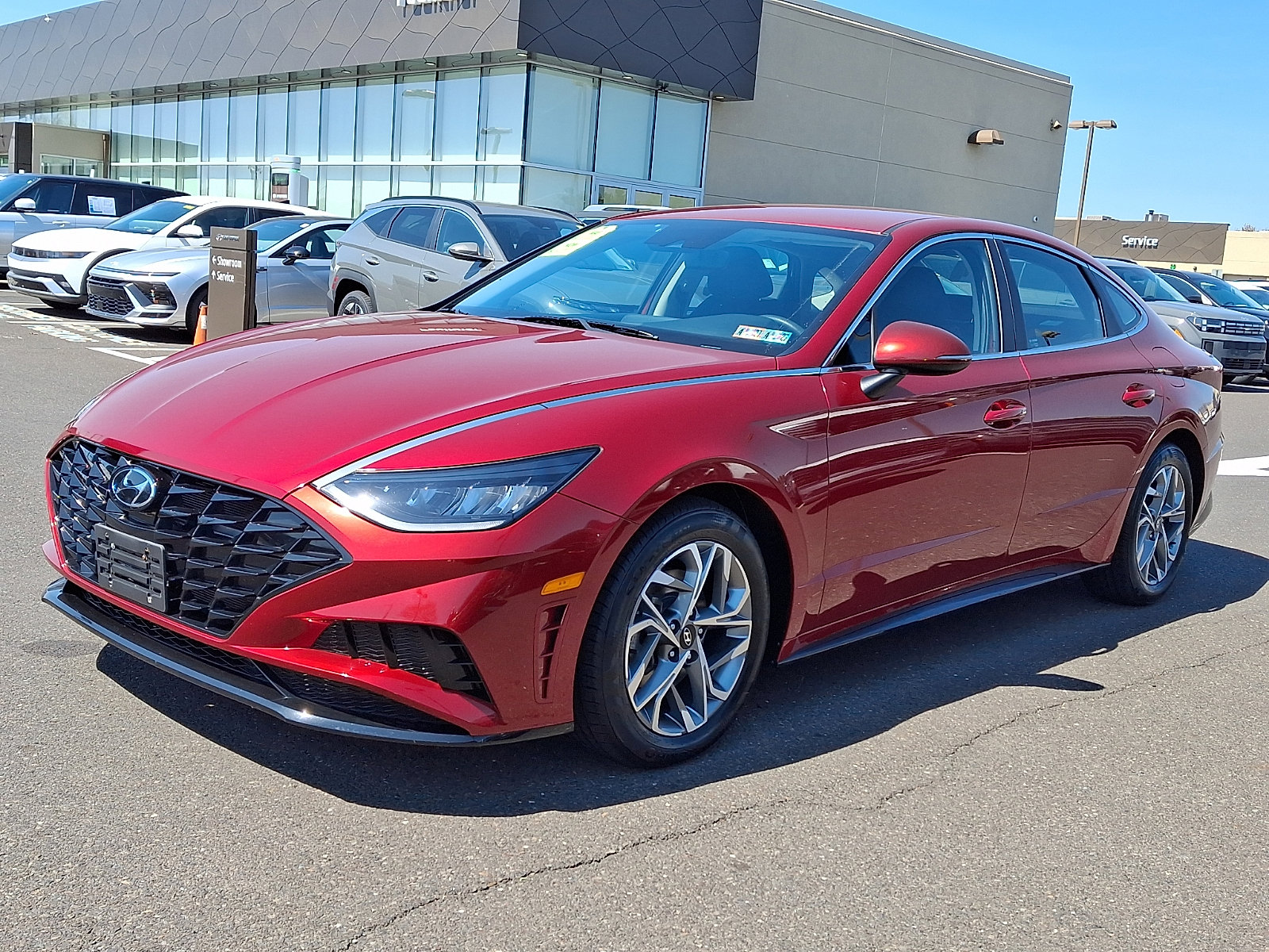Certified 2023 Hyundai Sonata SEL w/ Cargo Package image 3