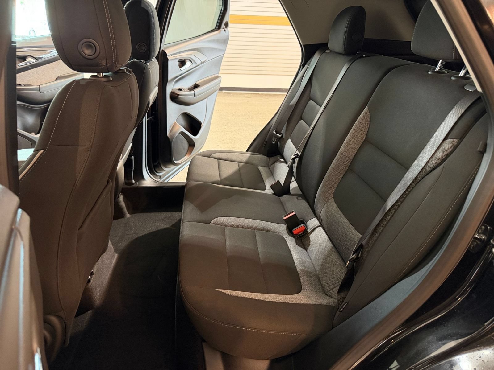Used 2025 Chevrolet TrailBlazer LT FWD image 38