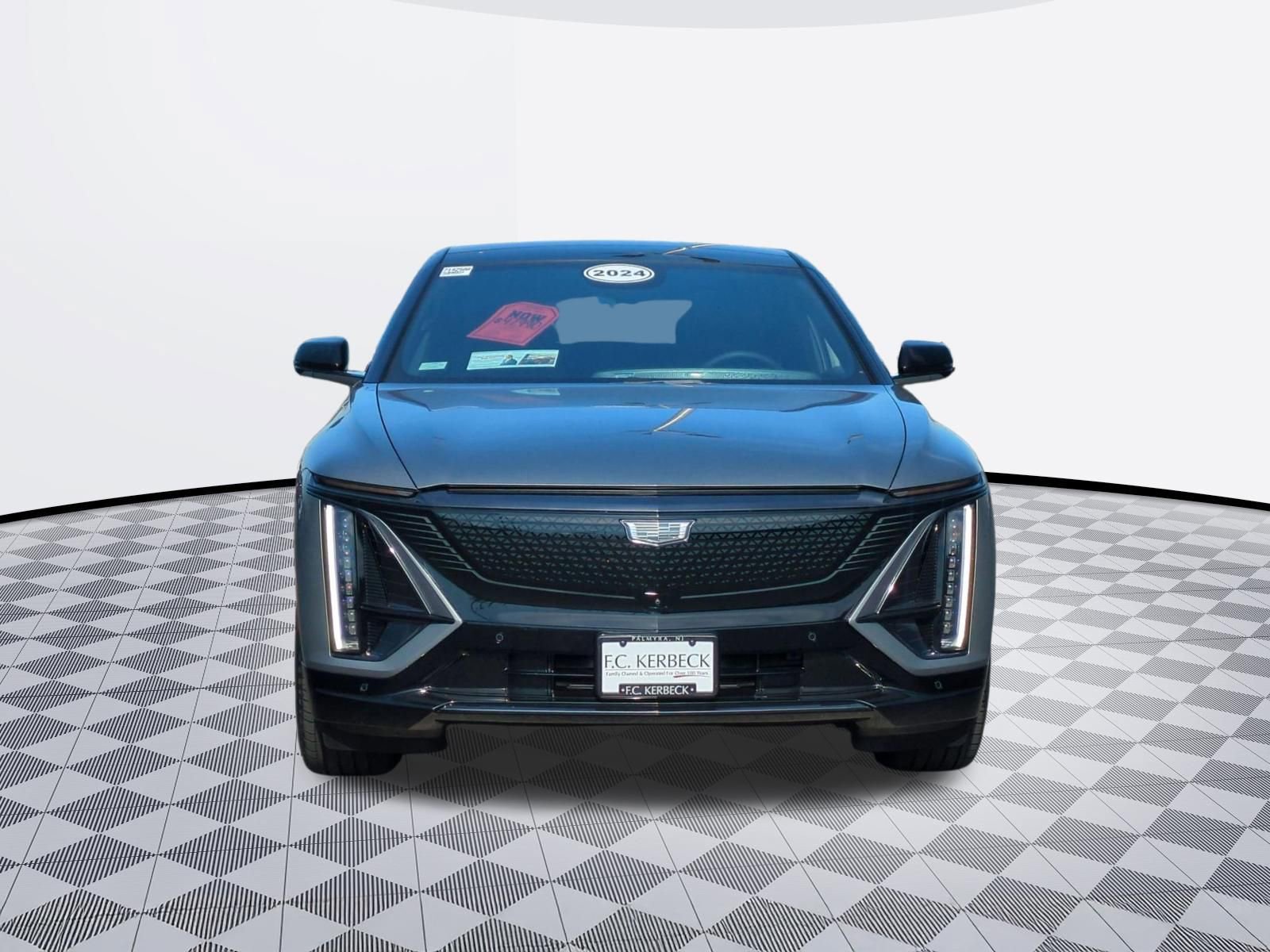 Certified 2024 Cadillac Lyriq Sport AWD/4WD image 4