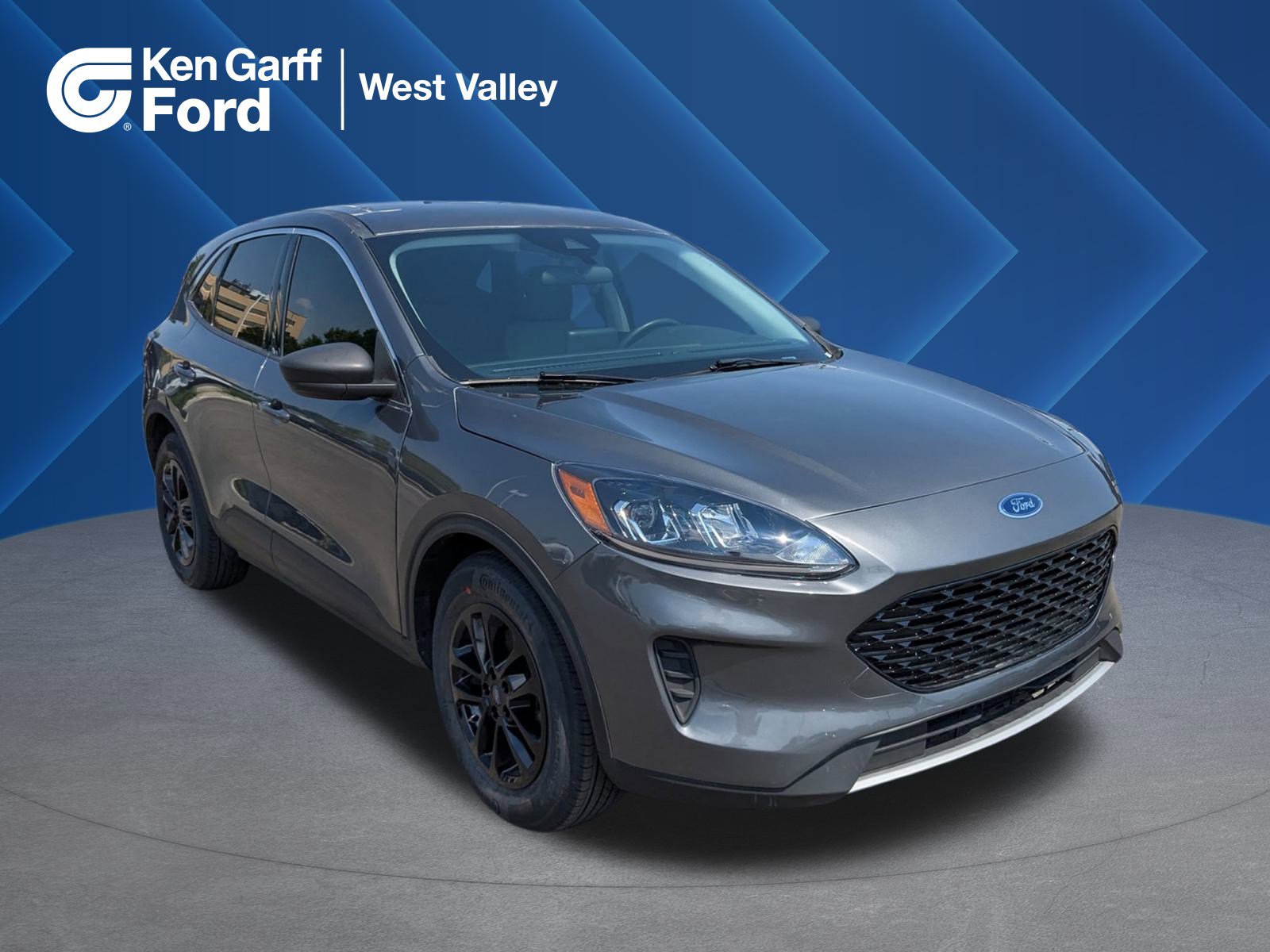 Used 2022 Ford Escape SE w/ Cold Weather Package