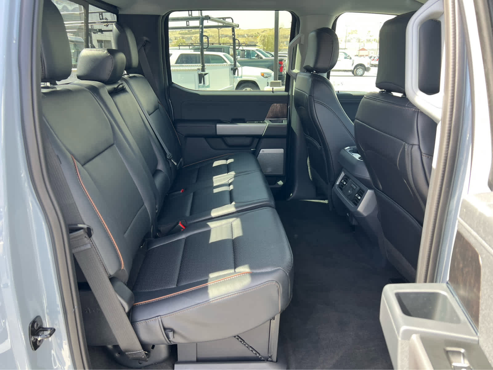 New 2026 Ford F250 Lariat w/ Black Appearance Package AWD/4WD image 26