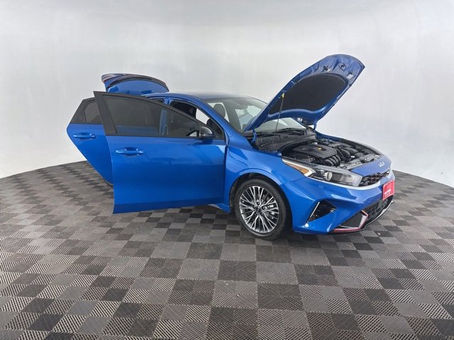 Used 2023 Kia Forte GT-Line w/ GT-Line Premium Package image 12