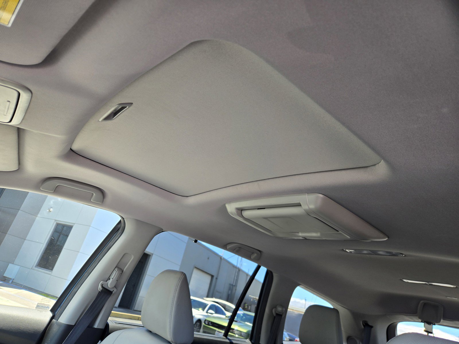 Used 2017 Honda Pilot Touring image 11