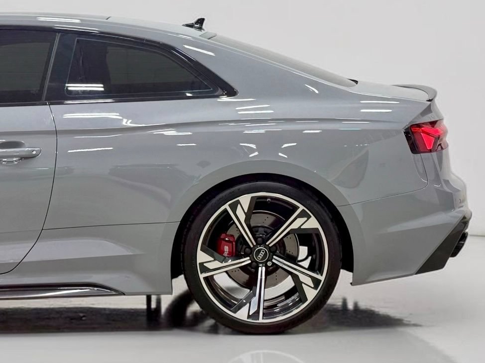 Used 2023 Audi RS 5 w/ Black Optic Carbon Package AWD/4WD image 14
