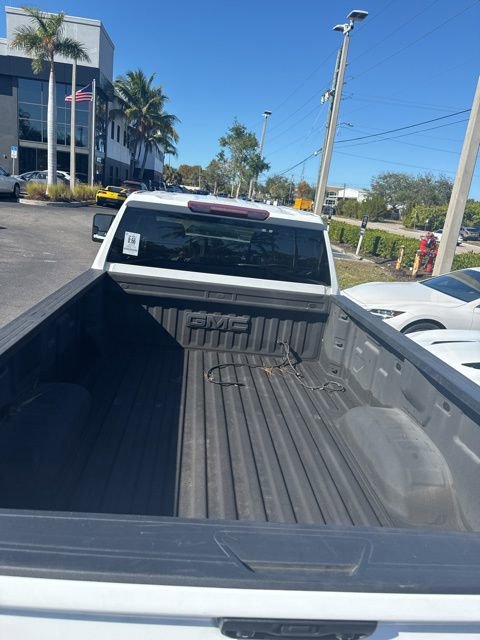 Used 2022 GMC Sierra 2500 Pro w/ Convenience Package image 12