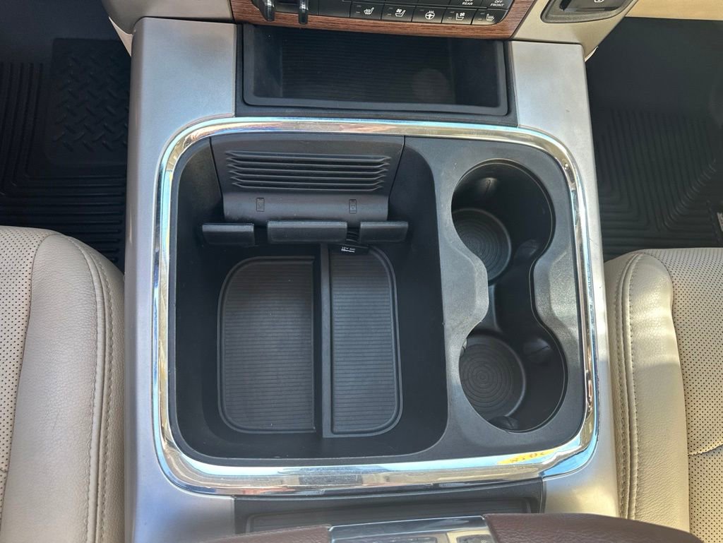 Used 2018 RAM 1500 Laramie w/ Convenience Group AWD/4WD image 8