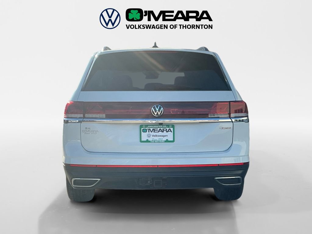 Used 2025 Volkswagen Atlas SE image 4