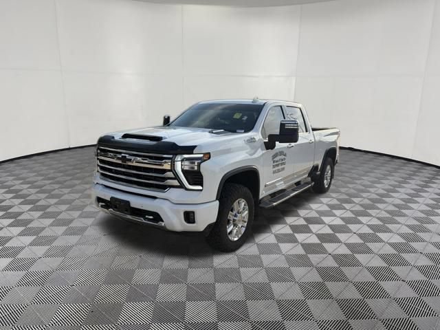 Used 2024 Chevrolet Silverado 3500 High Country w/ Technology Package AWD/4WD image 12